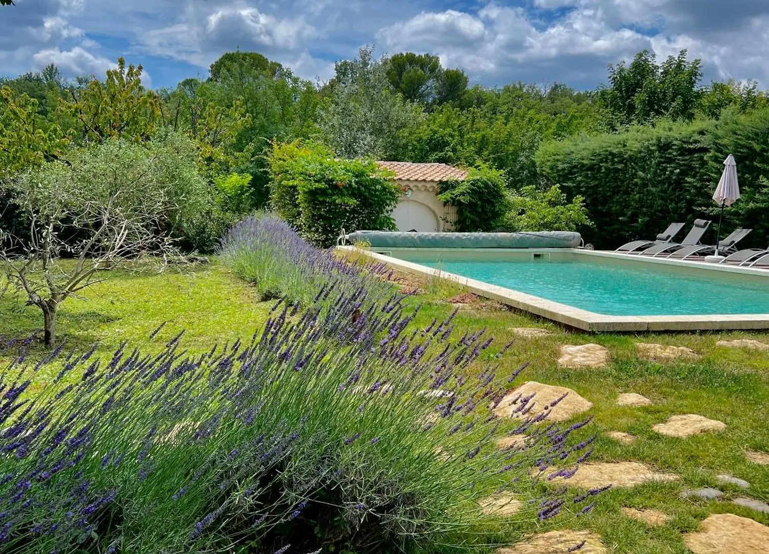 Le Murier Lourmarin 0*,  France